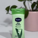 لوسیون بدن وازلین مدل Aloe Soothe حجم | 200 میل